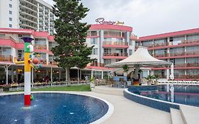 Flamingo Beach Hotel 3*